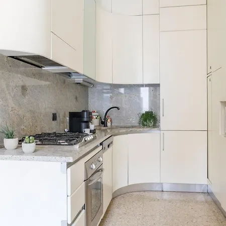 Easylife - Elegante Dimora Sul Lago Di Apartment